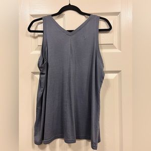 COPY - V neck tank